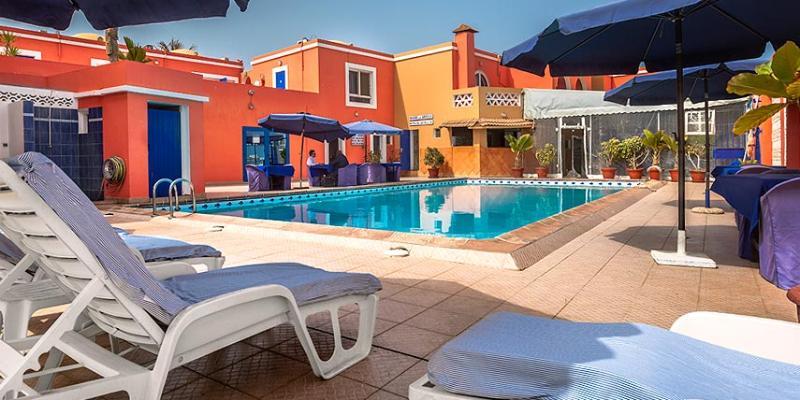 דקר Hotel La Madrague מראה חיצוני תמונה